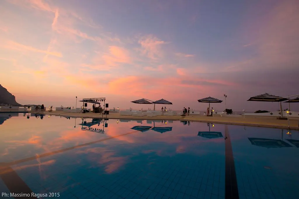 아파트 La Marsa Vacances 몬델로