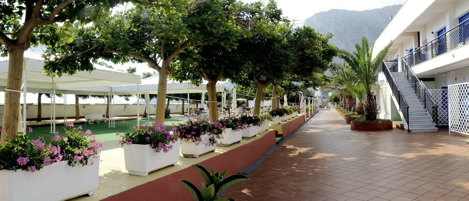 La Marsa Vacances Mondello 0*,